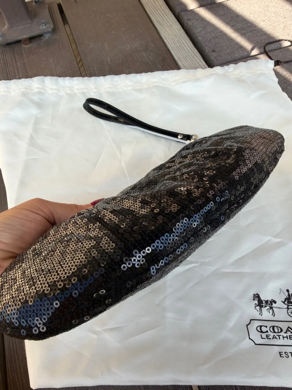 Coach Black Sequin Kiss-Lock Wristlet Clutch - Picture 4 of 14